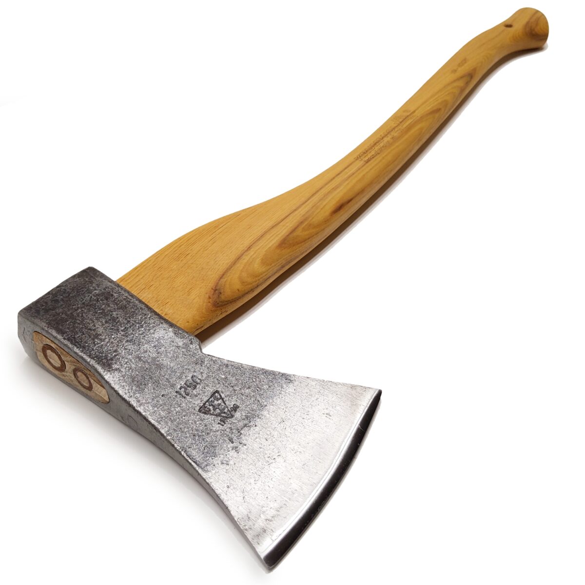 Kovaná sekera na rúbanie stromov, 1 kg násada z hikoru